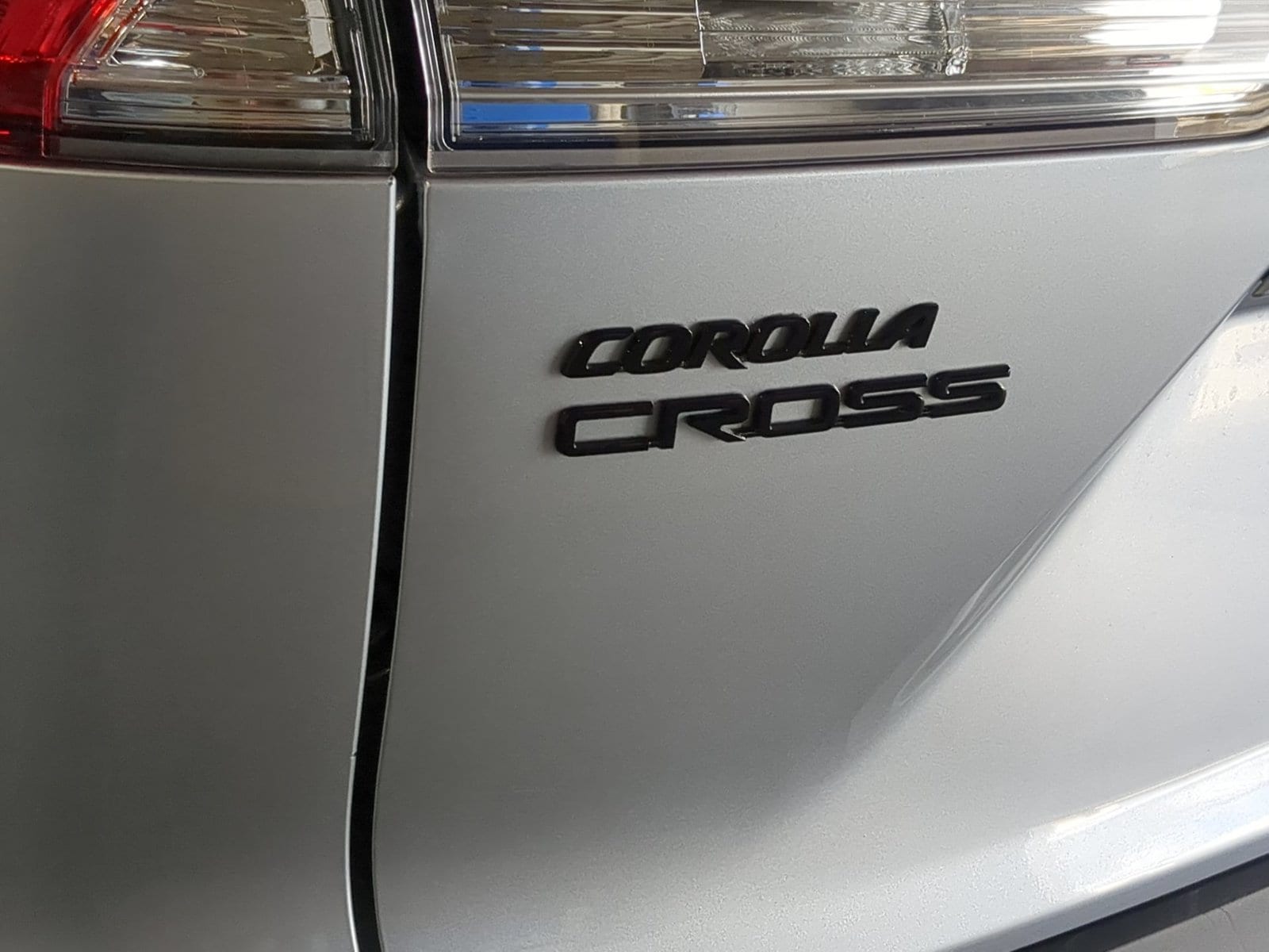 2024 Toyota Corolla Cross S - Photo 13