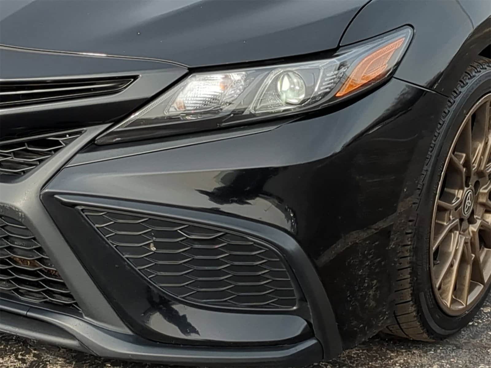 Thumbnail: 2023 Toyota Camry - 18