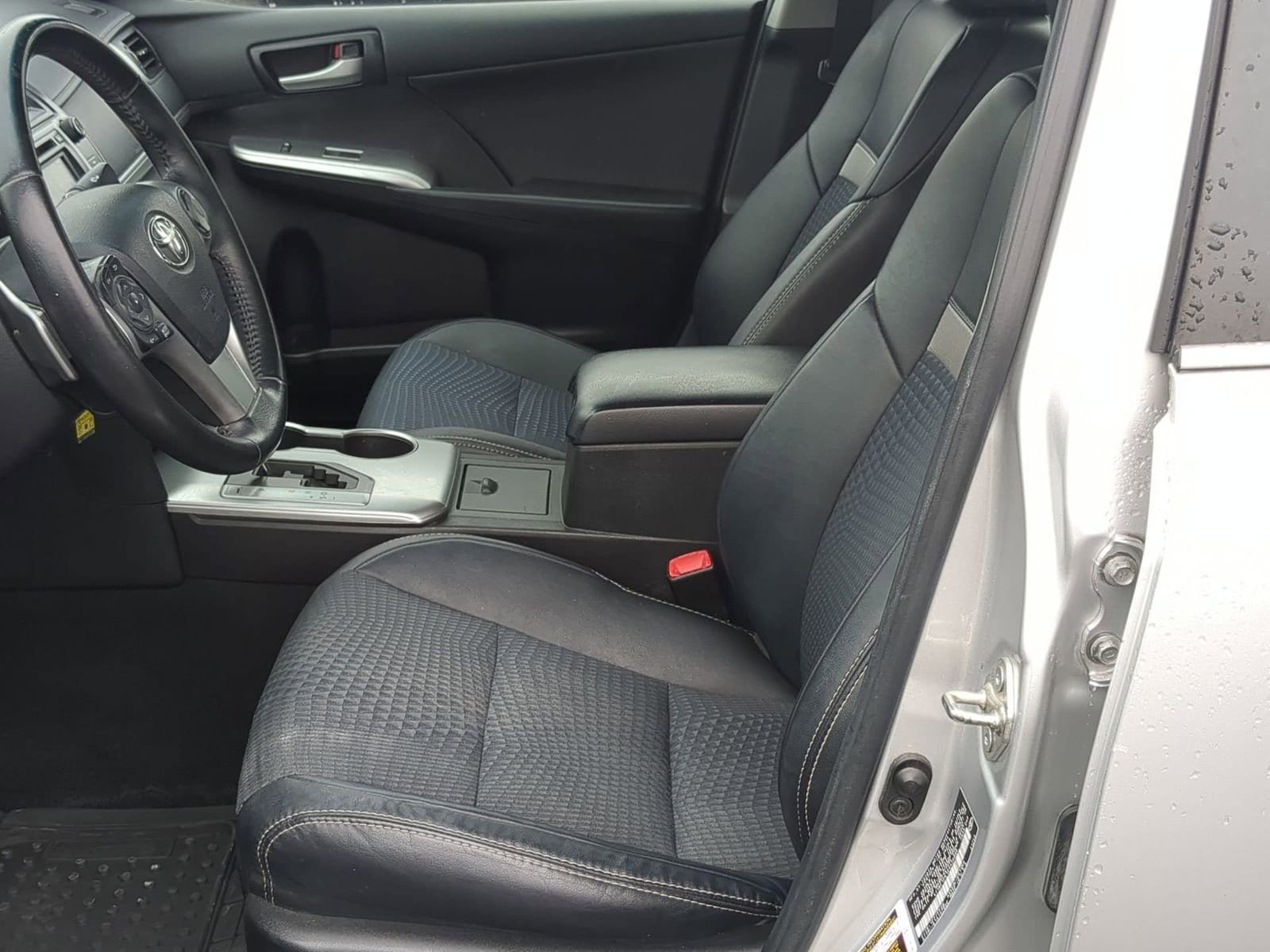 Thumbnail: 2014 Toyota Camry - 16