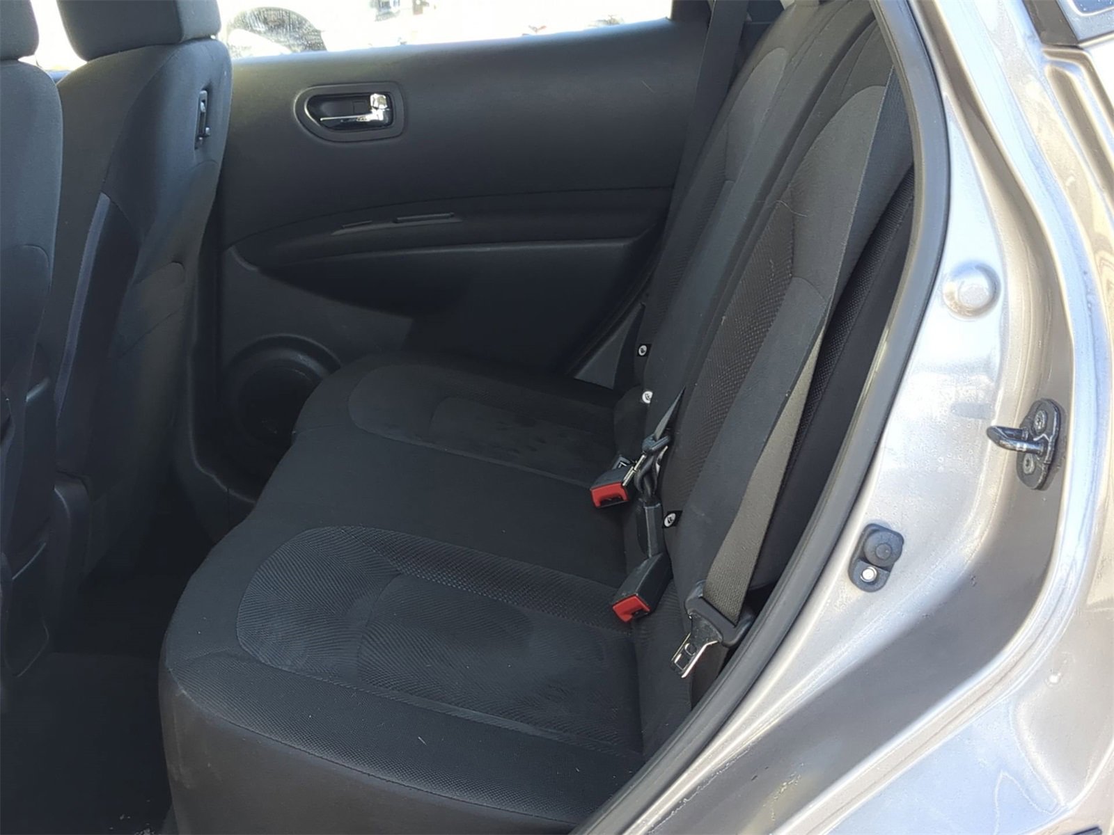 Thumbnail: 2015 Nissan Rogue - 26