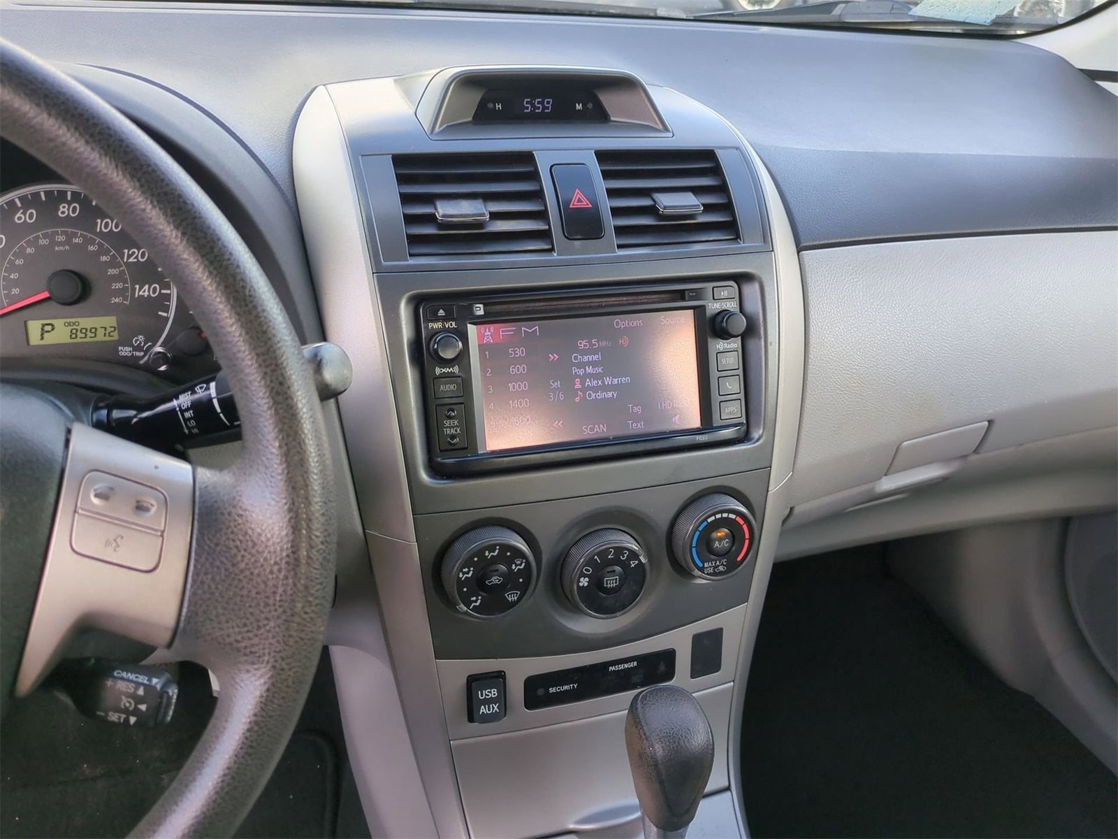 Thumbnail: 2012 Toyota Corolla - 26