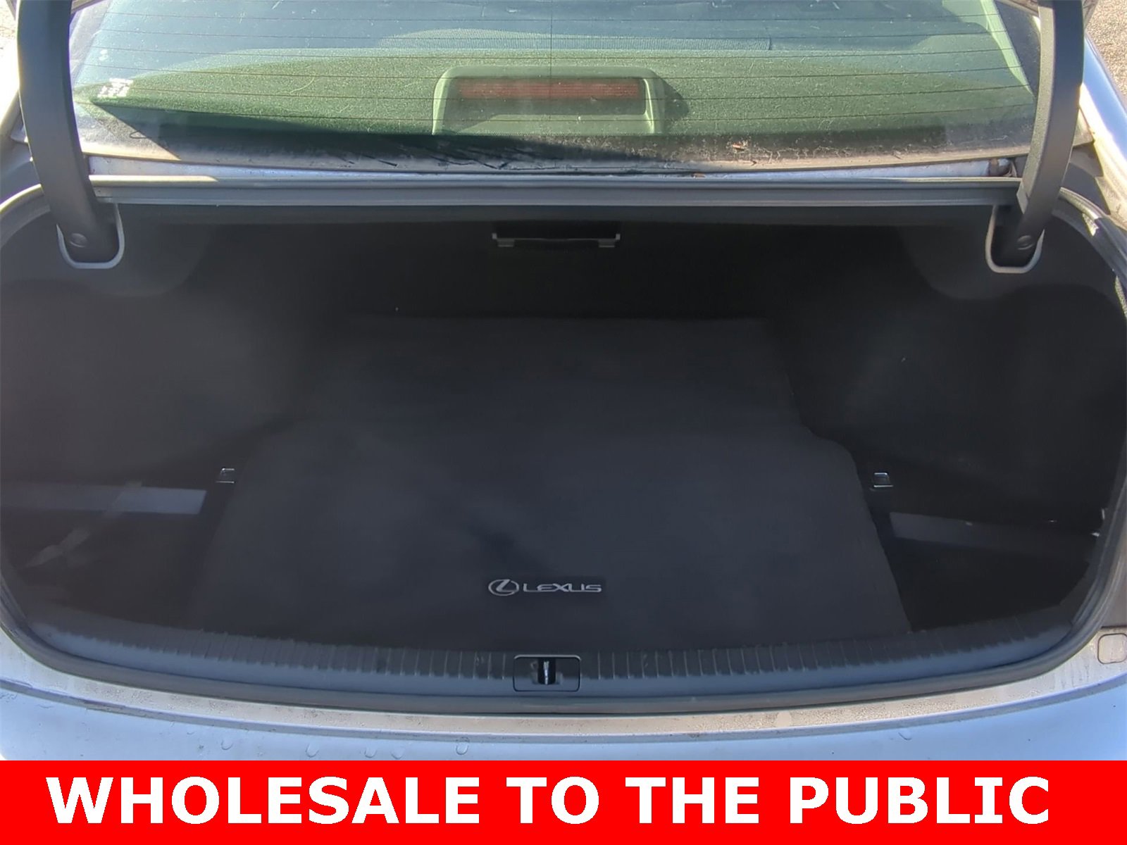 Thumbnail: 2010 Lexus IS - 31