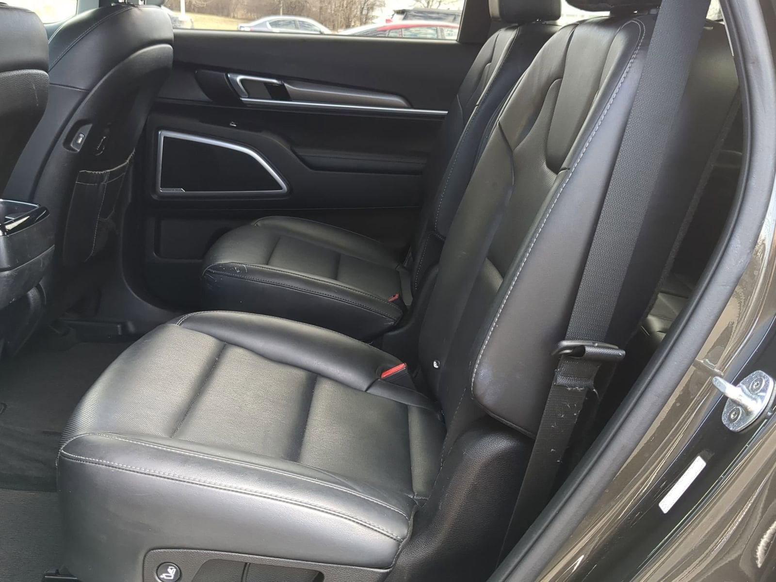 Thumbnail: 2020 Kia Telluride - 19