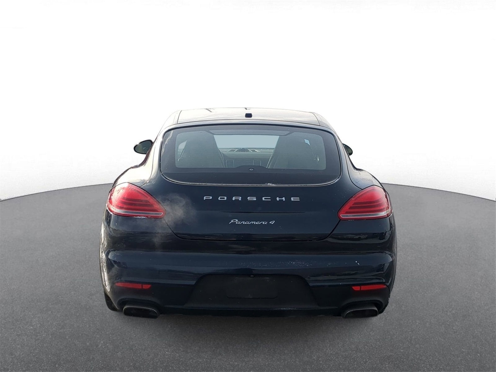 Thumbnail: 2015 Porsche Panamera - 7