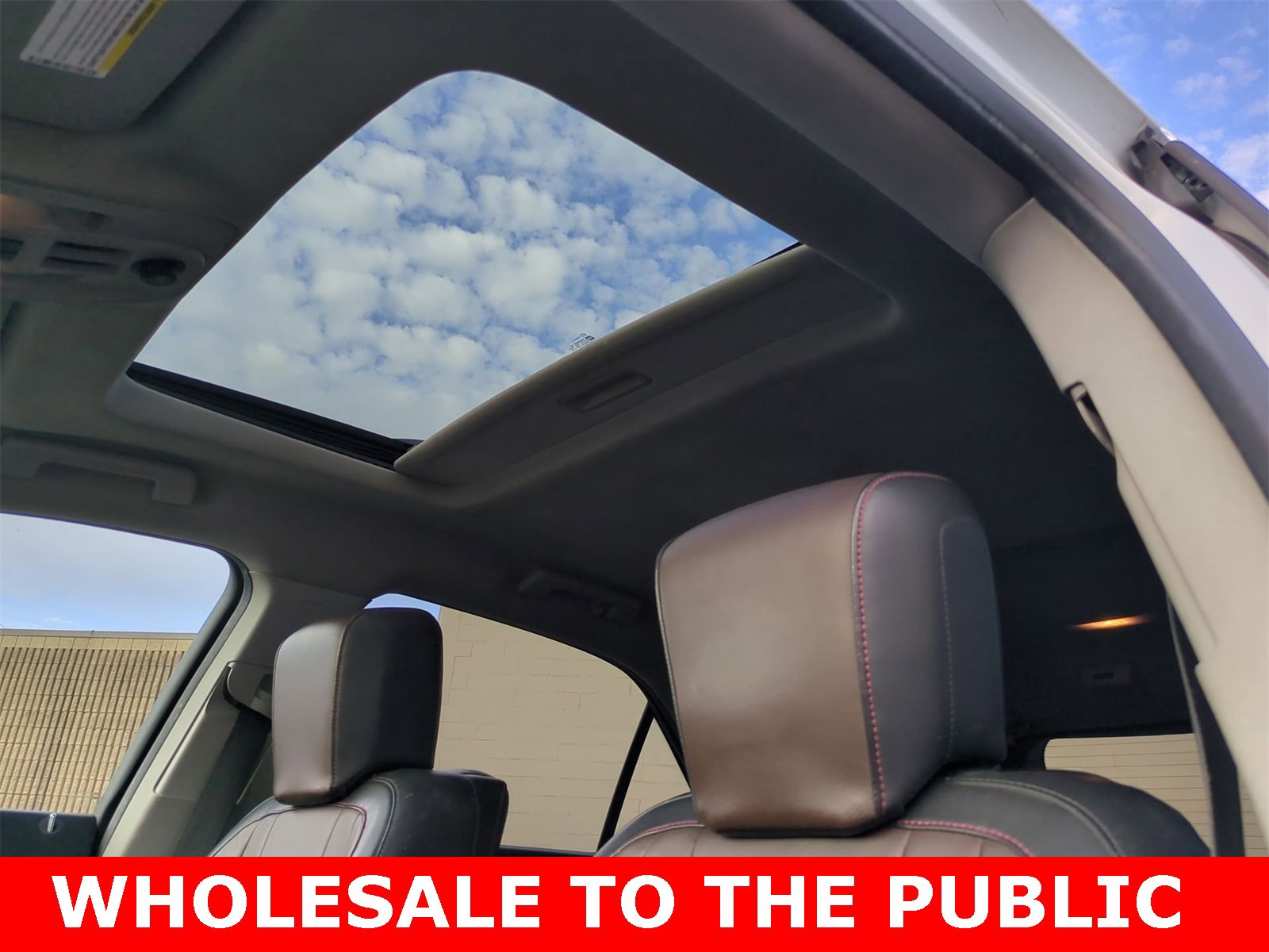 Thumbnail: 2010 Chevrolet Equinox - 19