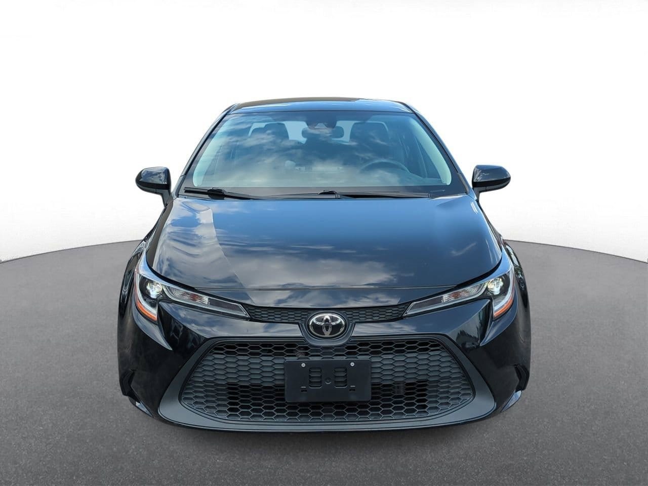 Thumbnail: 2021 Toyota Corolla - 3