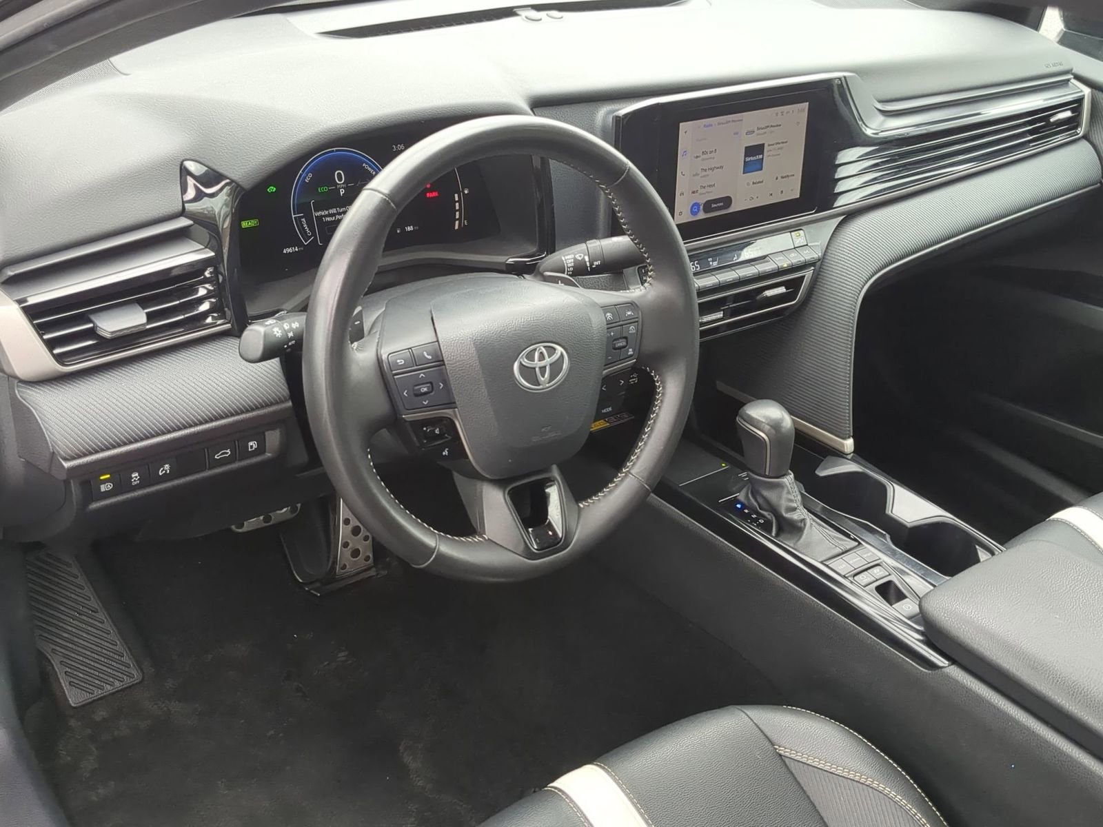 Thumbnail: 2025 Toyota Camry - 10