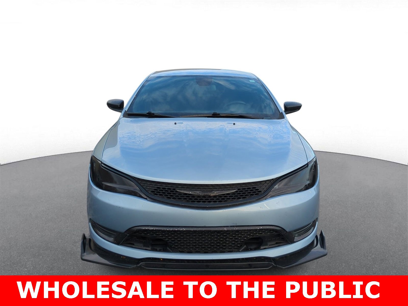 Thumbnail: 2015 Chrysler 200 - 3