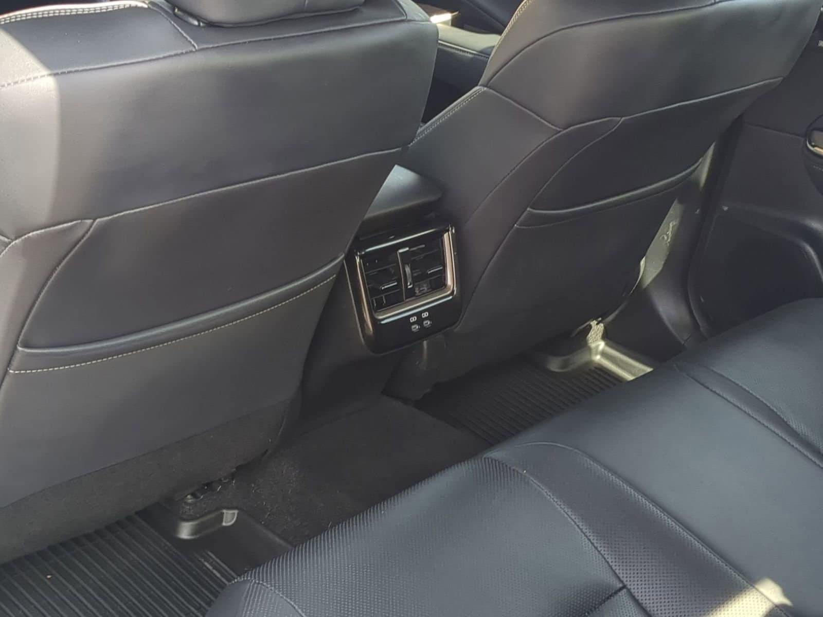 Thumbnail: 2024 Toyota Crown - 18