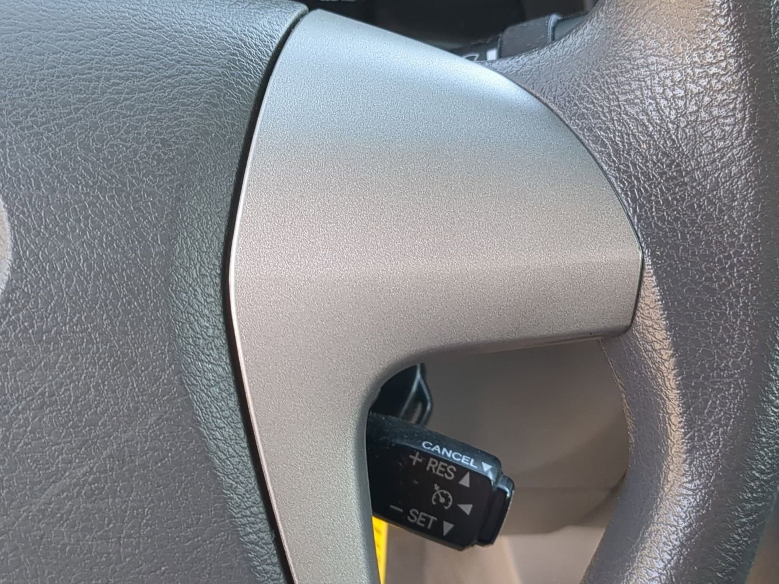 Thumbnail: 2010 Toyota Camry - 24