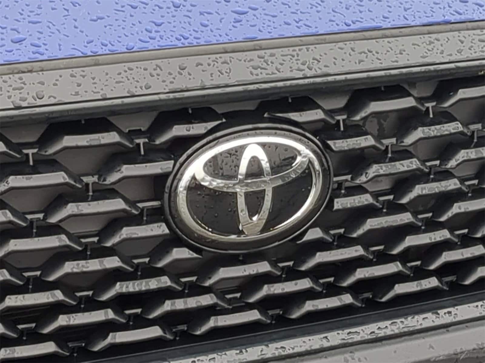 Thumbnail: 2025 Toyota Corolla Cross - 19