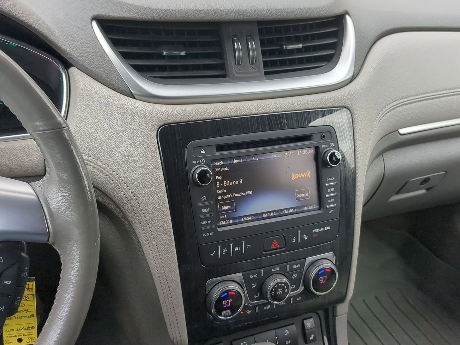 Thumbnail: 2015 Chevrolet Traverse - 26