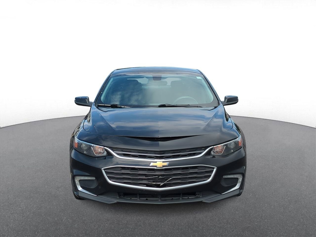 Thumbnail: 2016 Chevrolet Malibu - 3