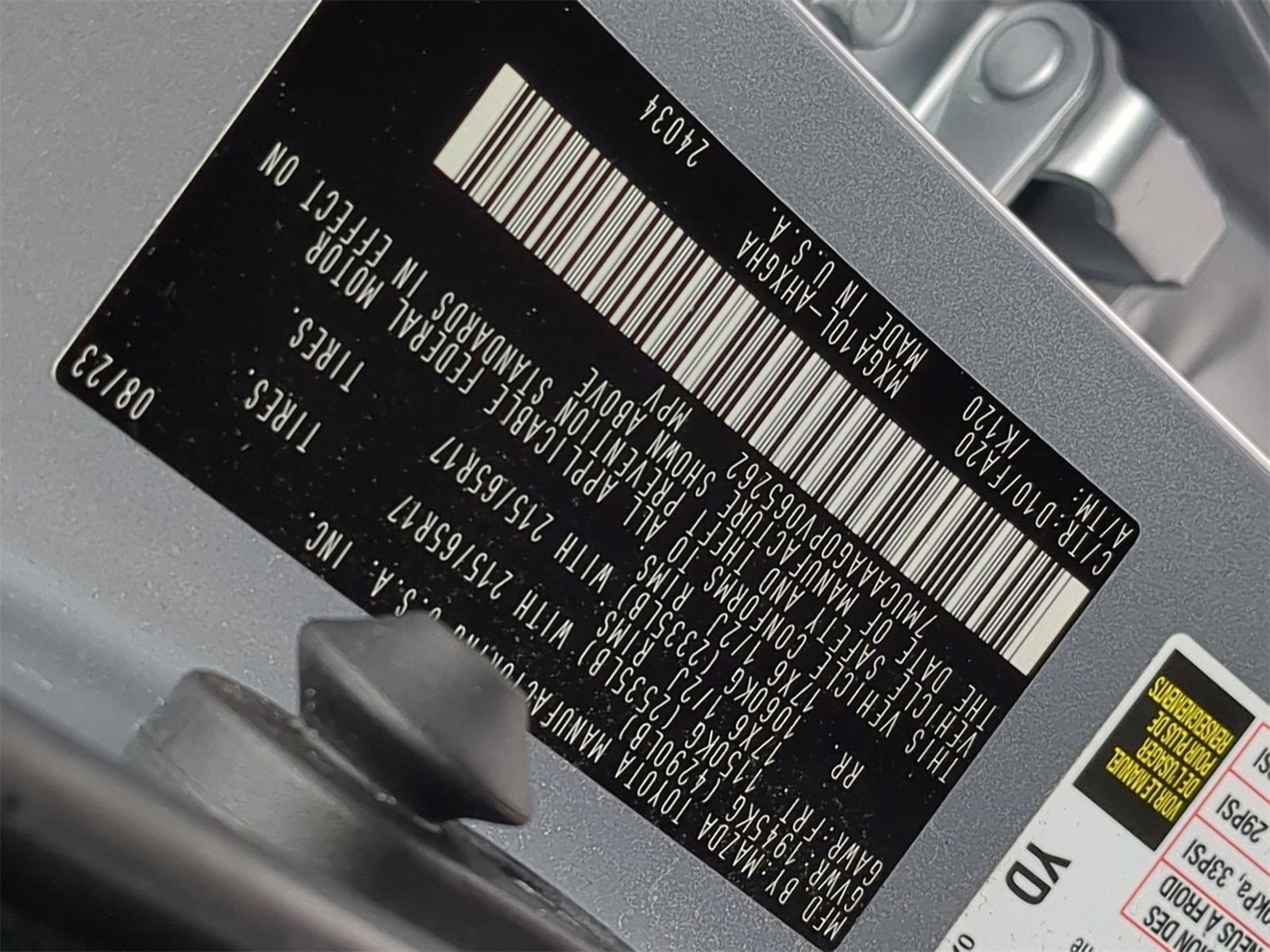 Thumbnail: 2023 Toyota Corolla Cross - 41