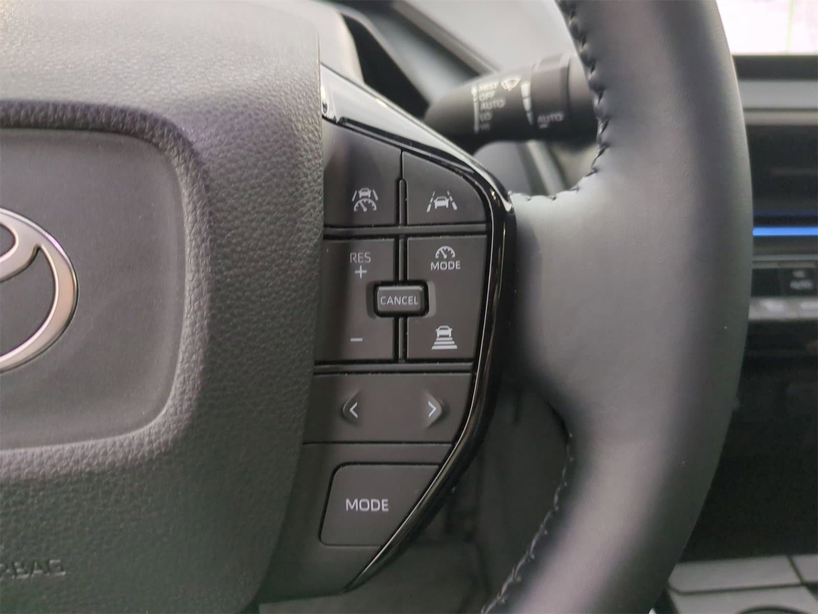 Thumbnail: 2025 Toyota Prius - 24