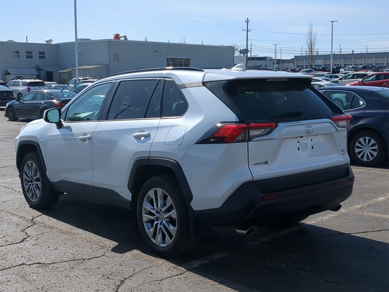 Thumbnail: 2024 Toyota RAV4 - 12