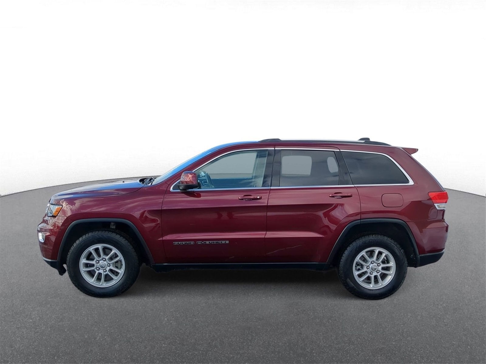 Thumbnail: 2018 Jeep Grand Cherokee - 5