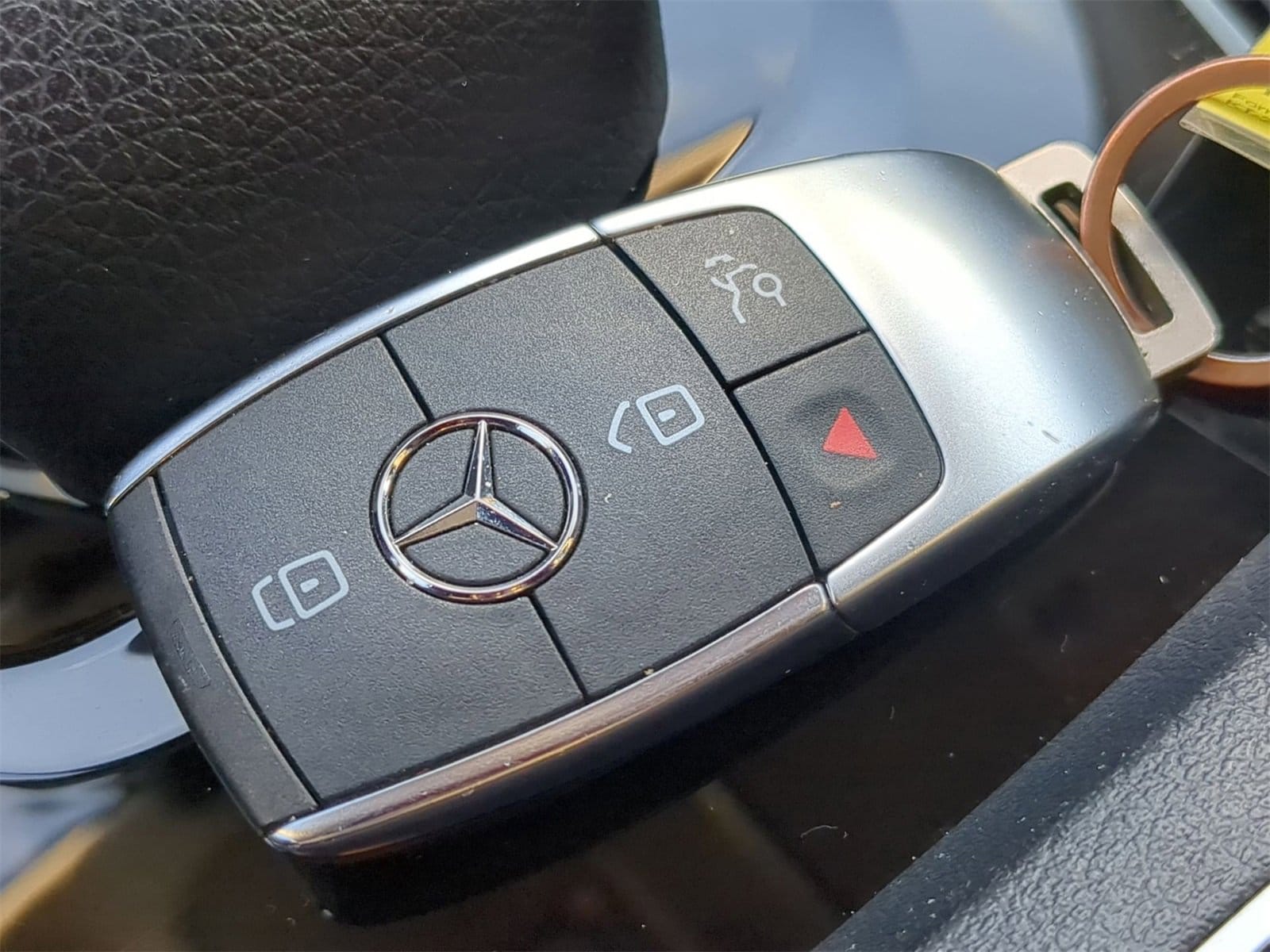 Thumbnail: 2020 Mercedes-Benz CLA - 31