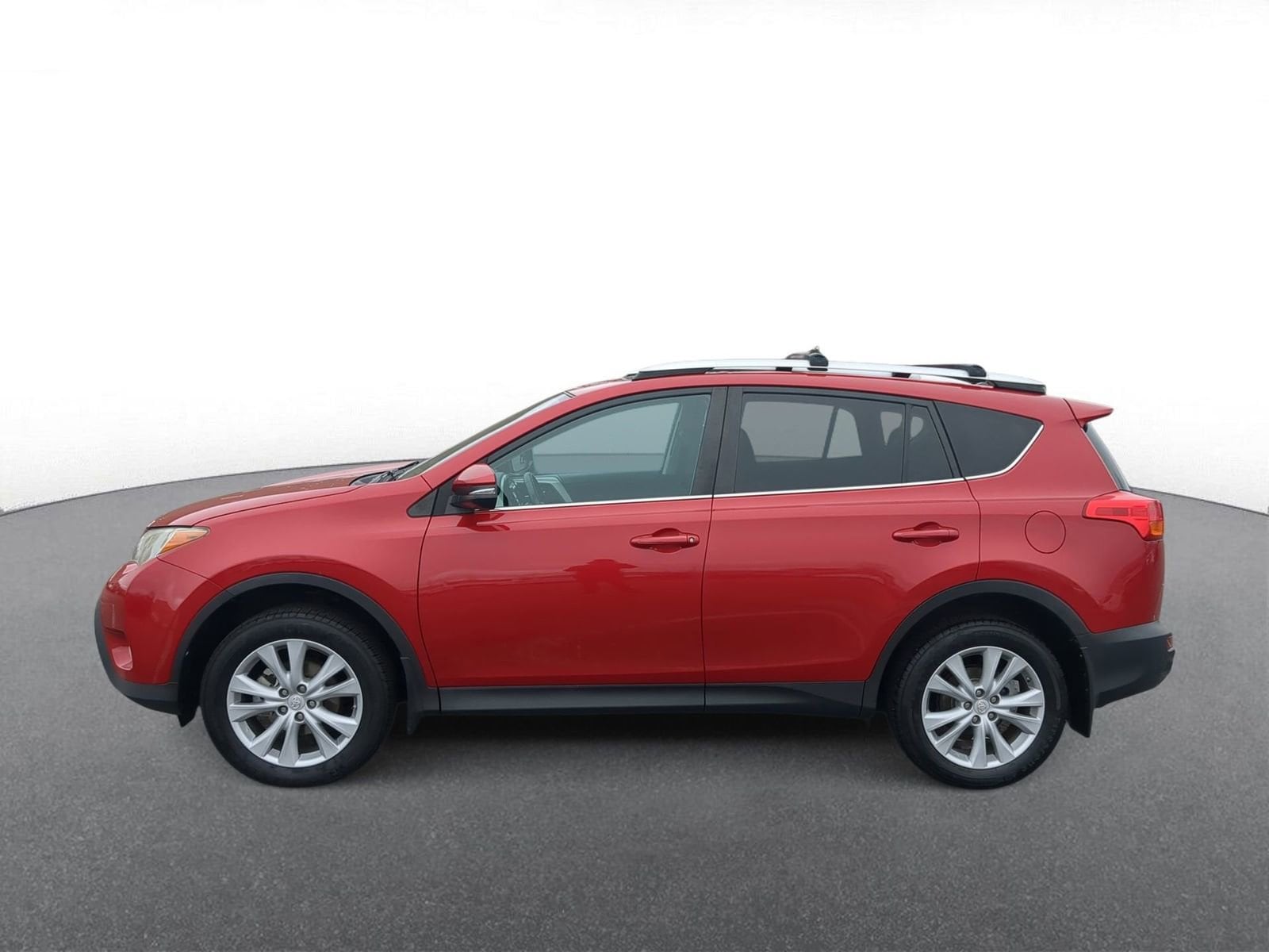 Thumbnail: 2013 Toyota RAV4 - 5