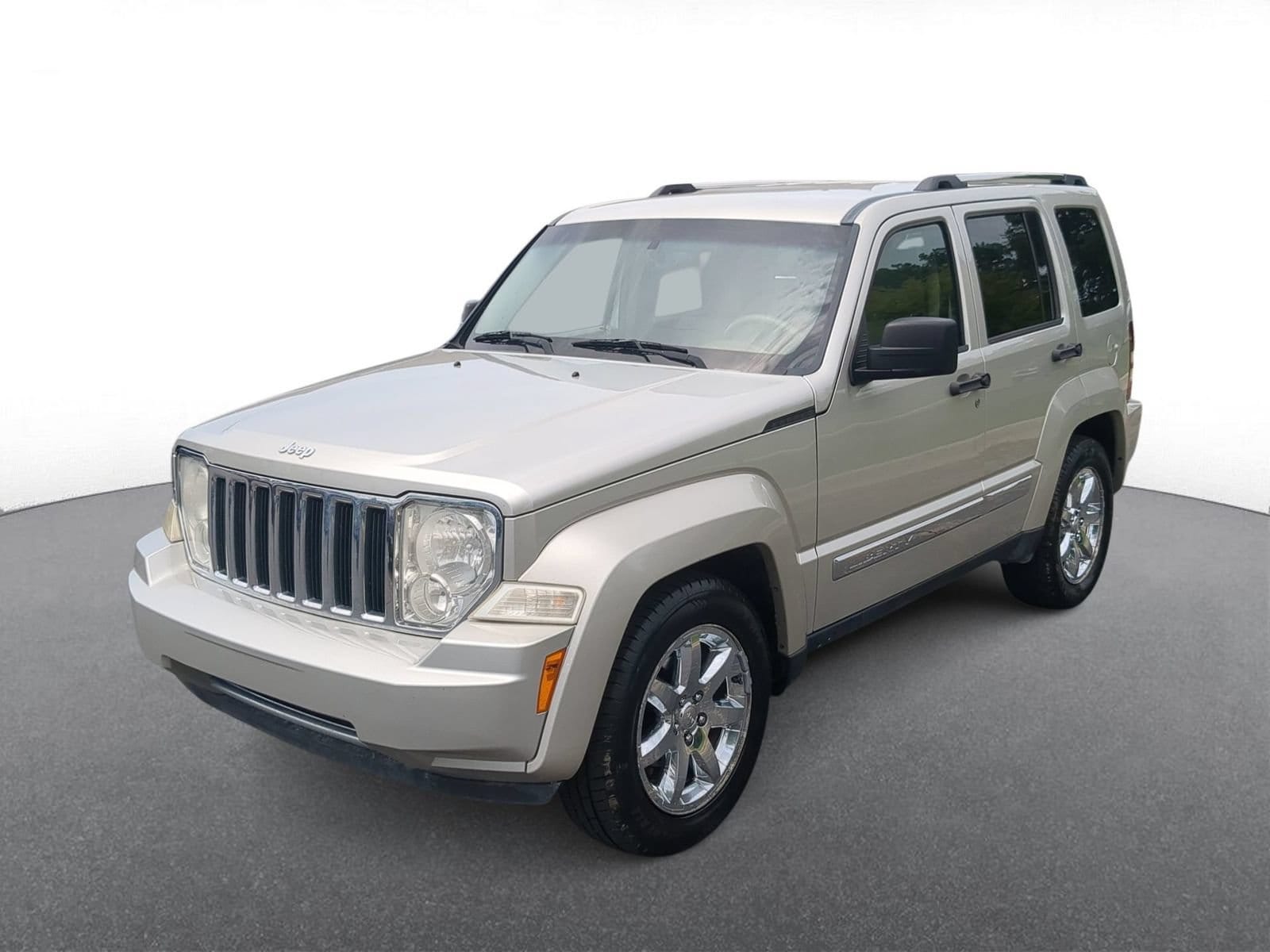 Thumbnail: 2009 Jeep Liberty - 4