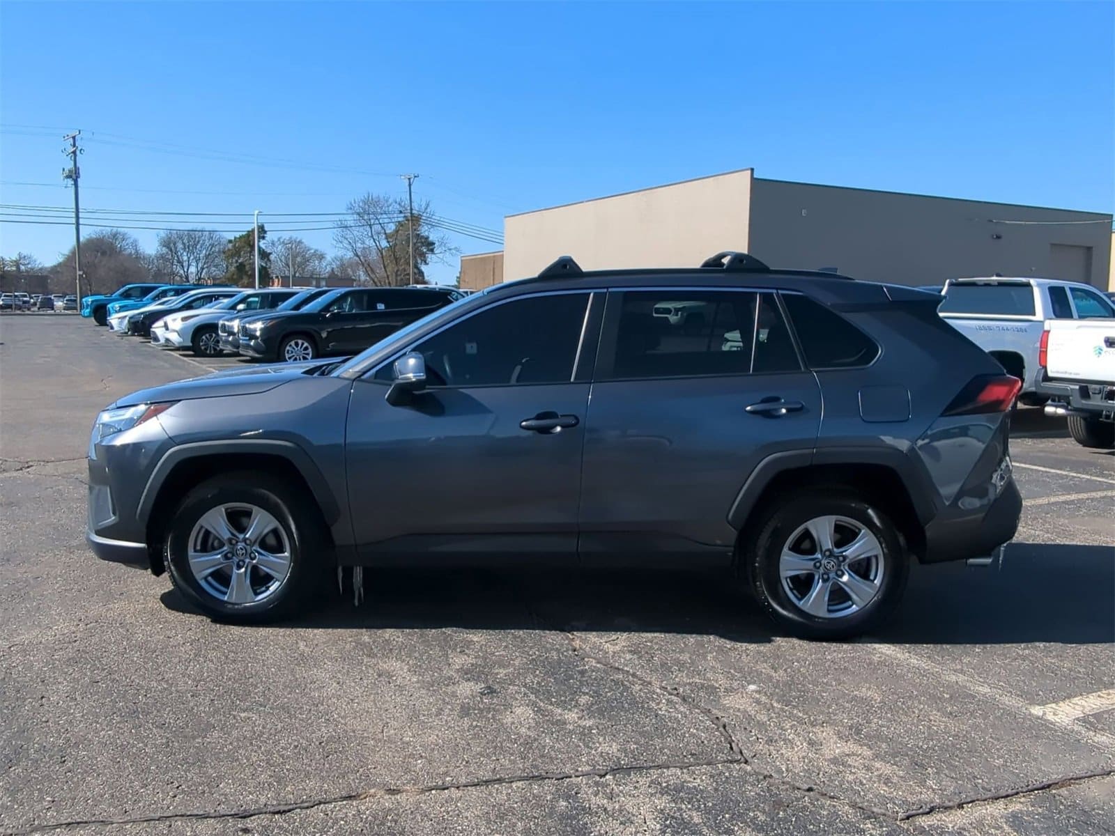 Thumbnail: 2023 Toyota RAV4 - 11