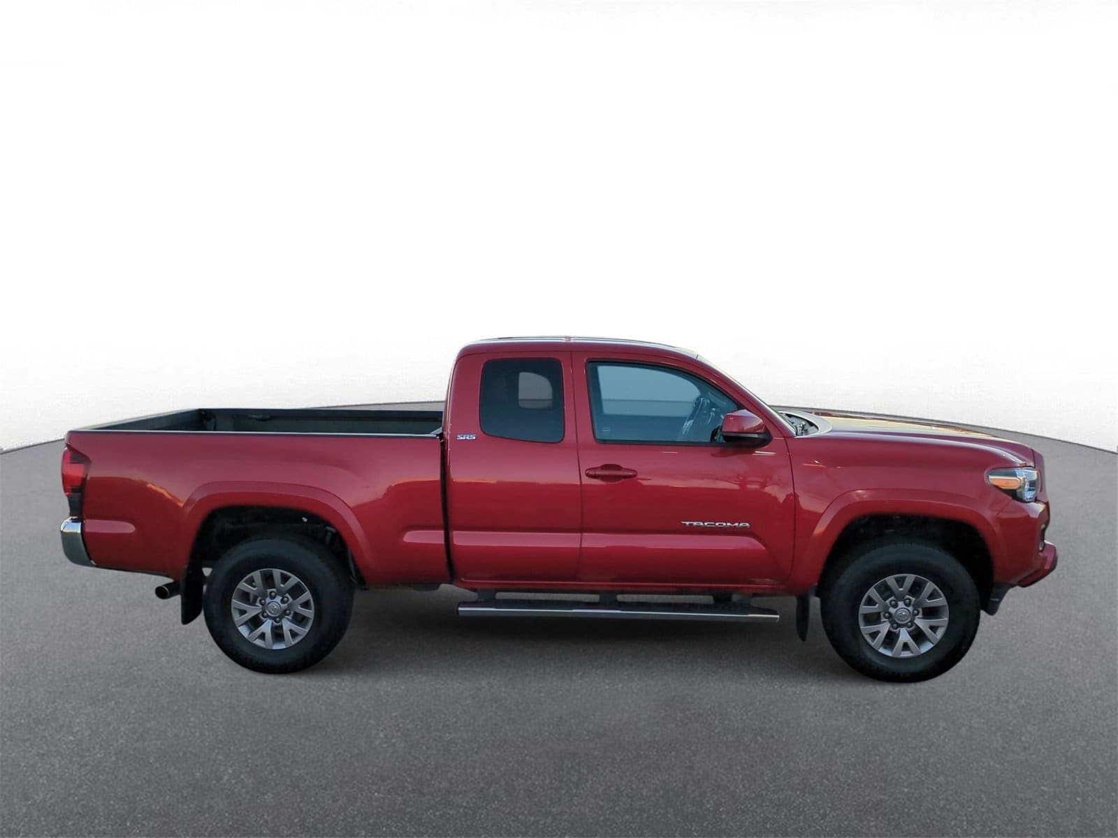 Thumbnail: 2018 Toyota Tacoma - 9