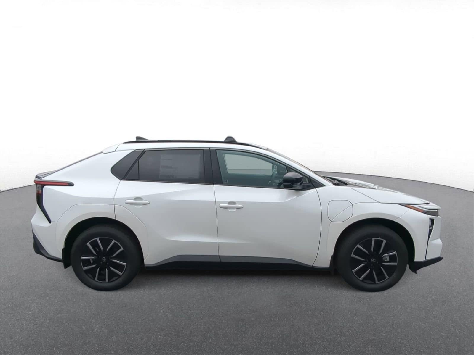 Thumbnail: 2026 Toyota bZ - 9