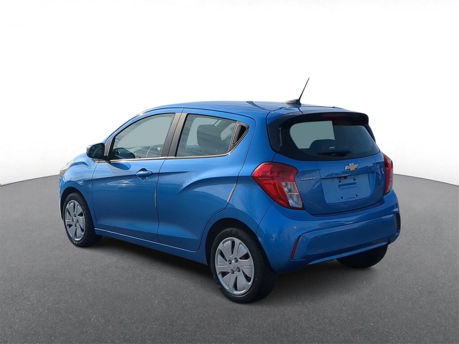 Thumbnail: 2017 Chevrolet Spark - 6