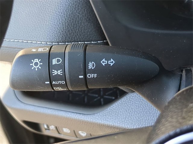 Thumbnail: 2021 Toyota RAV4 - 29