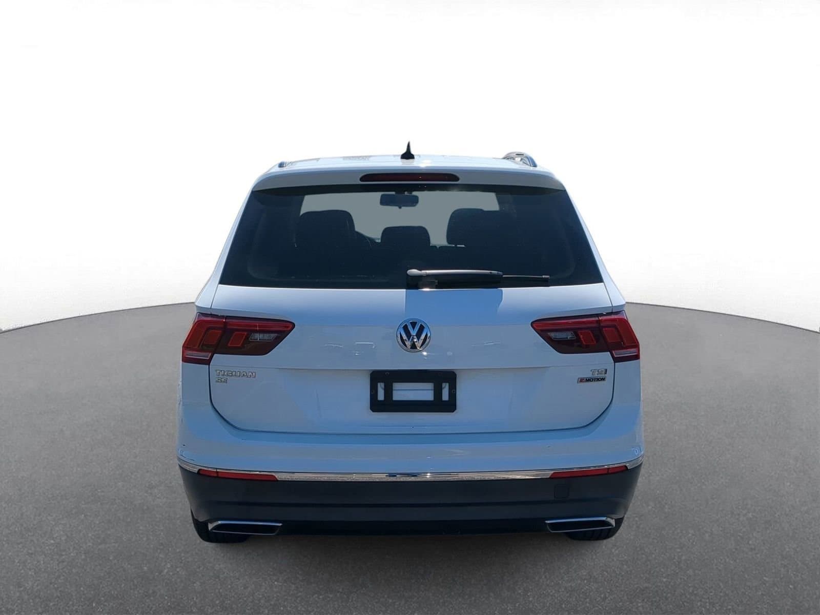 Thumbnail: 2018 Volkswagen Tiguan - 7