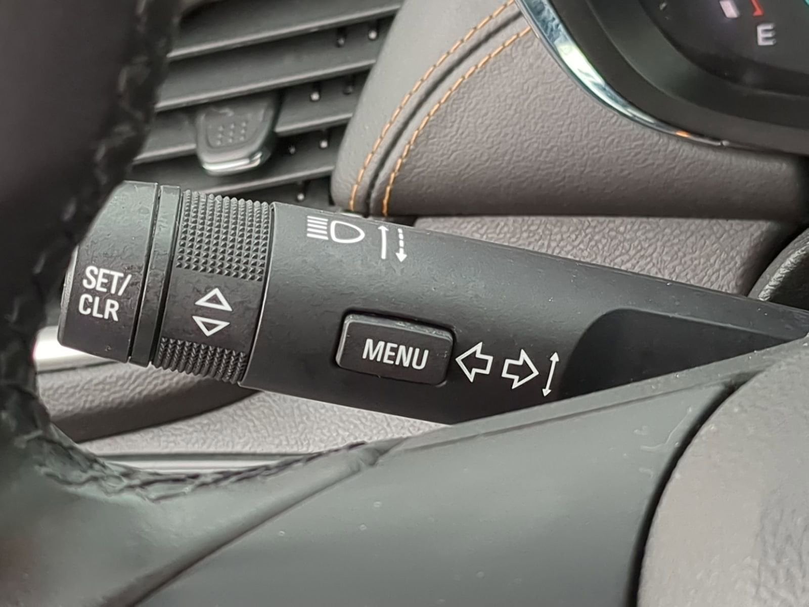 Thumbnail: 2020 Chevrolet Trax - 26