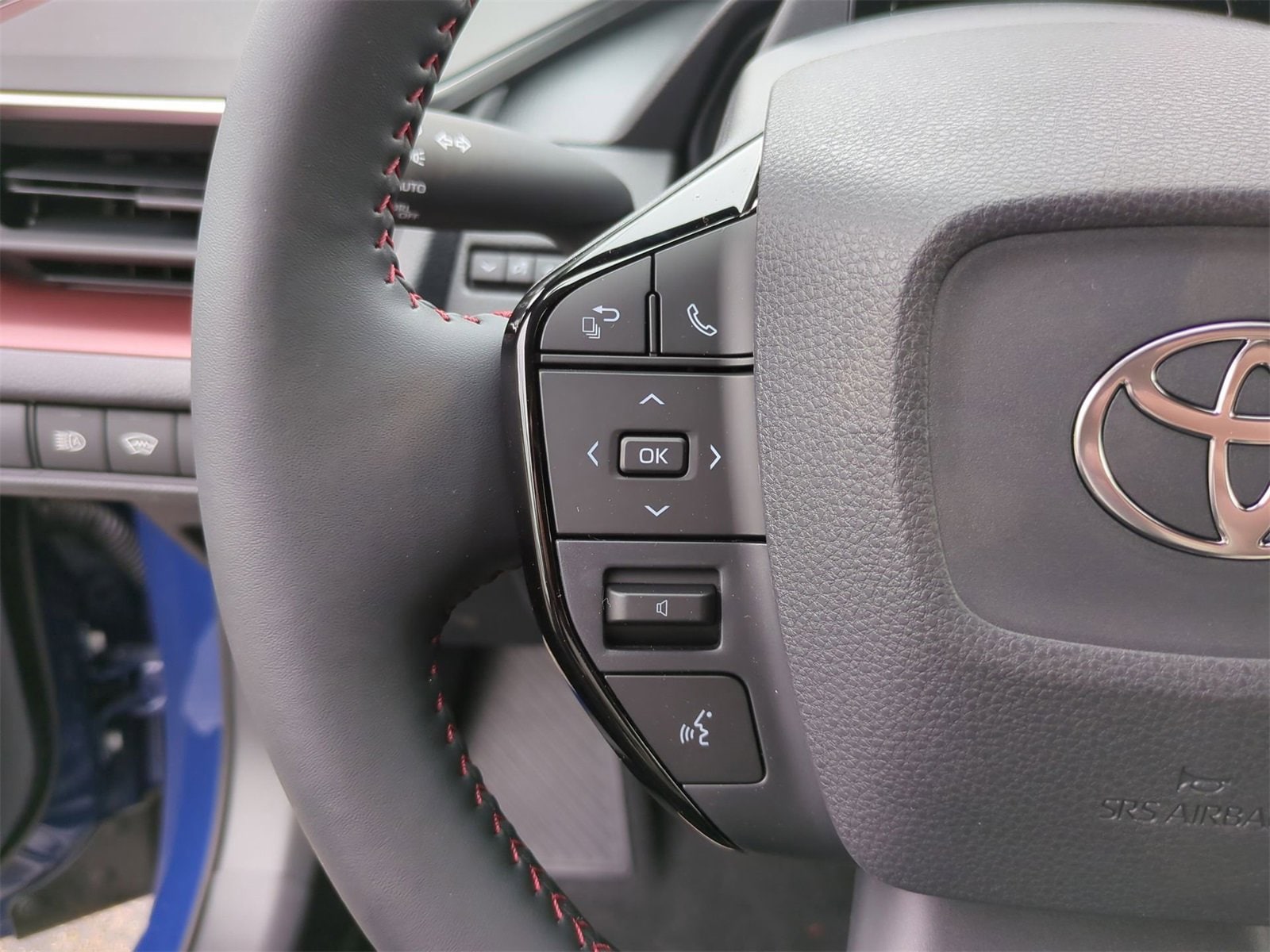 2025 Toyota Prius Plug-in 21