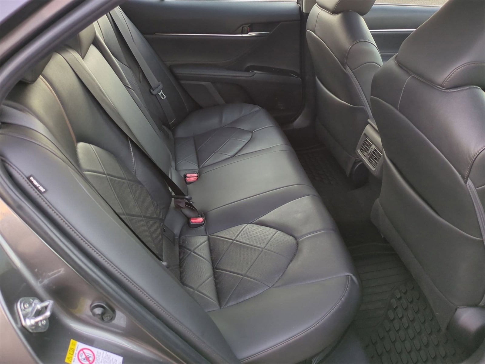 Thumbnail: 2018 Toyota Camry - 20