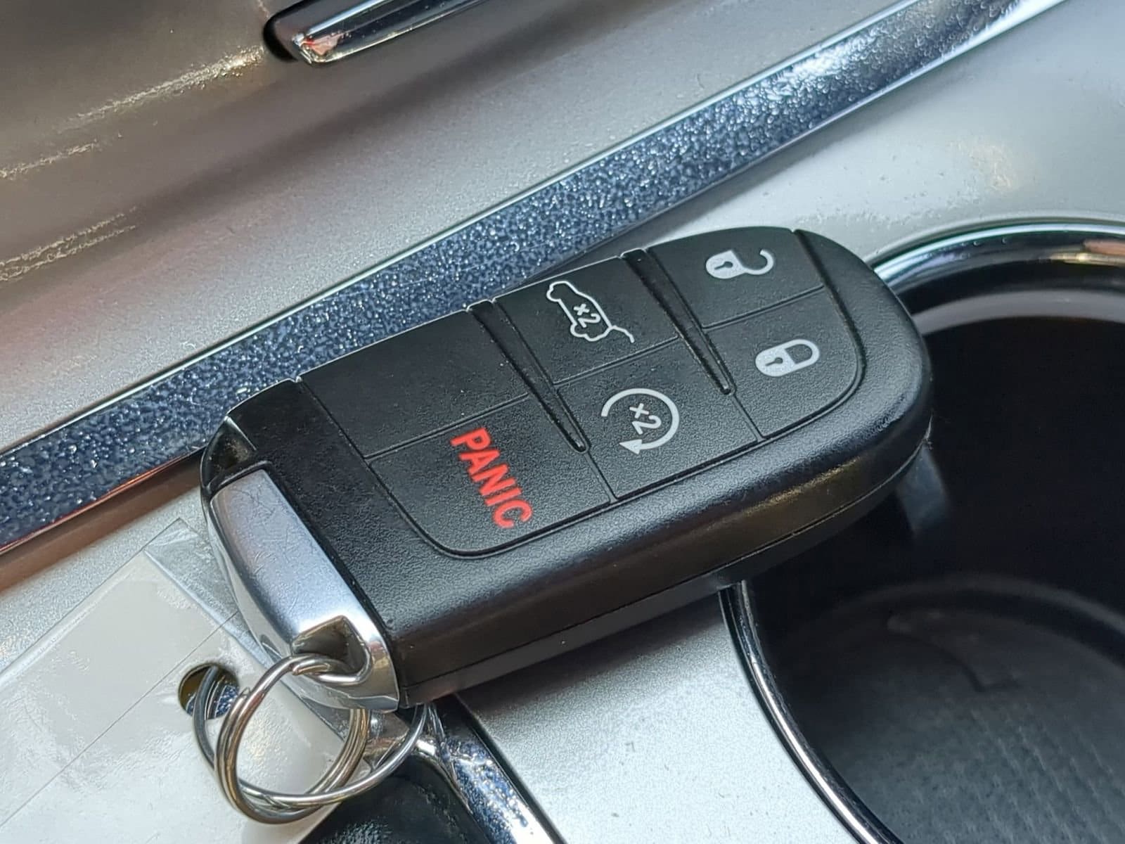 Thumbnail: 2018 Jeep Grand Cherokee - 31