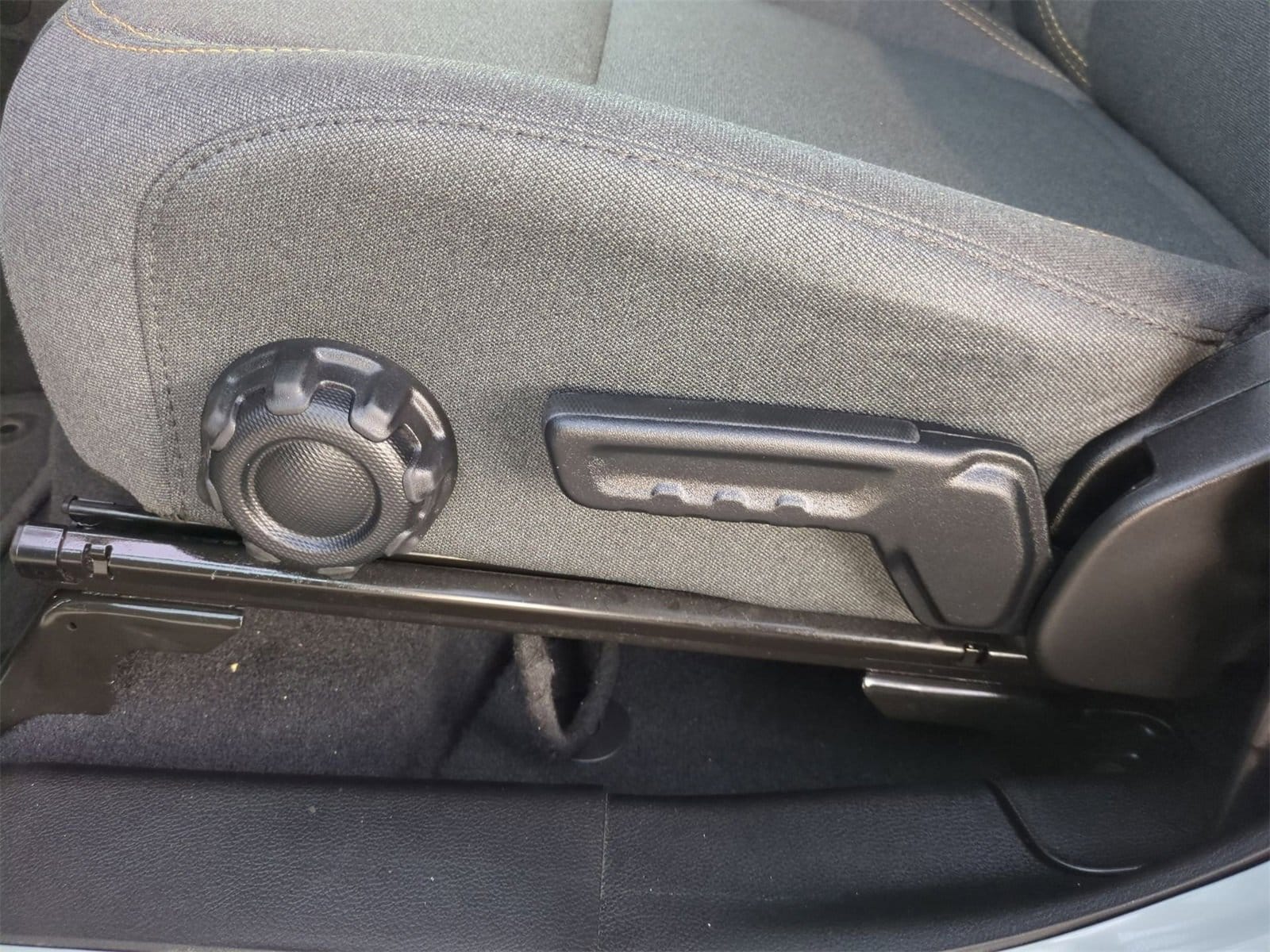 Thumbnail: 2024 Jeep Wrangler - 16