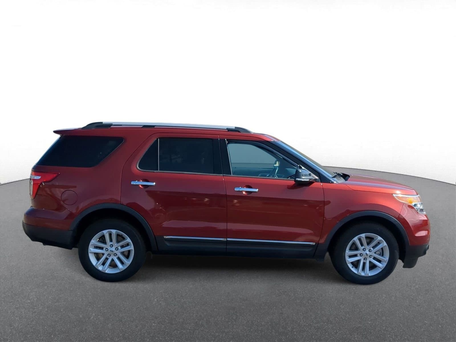 Thumbnail: 2014 Ford Explorer - 9