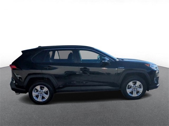 Thumbnail: 2021 Toyota RAV4 - 9