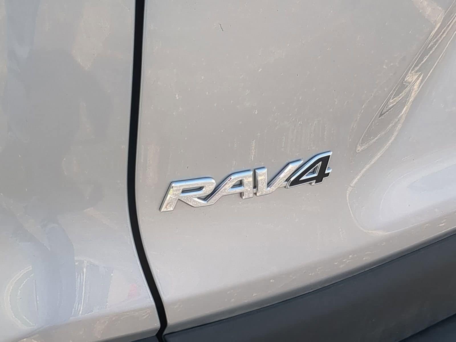 Thumbnail: 2025 Toyota RAV4 - 13