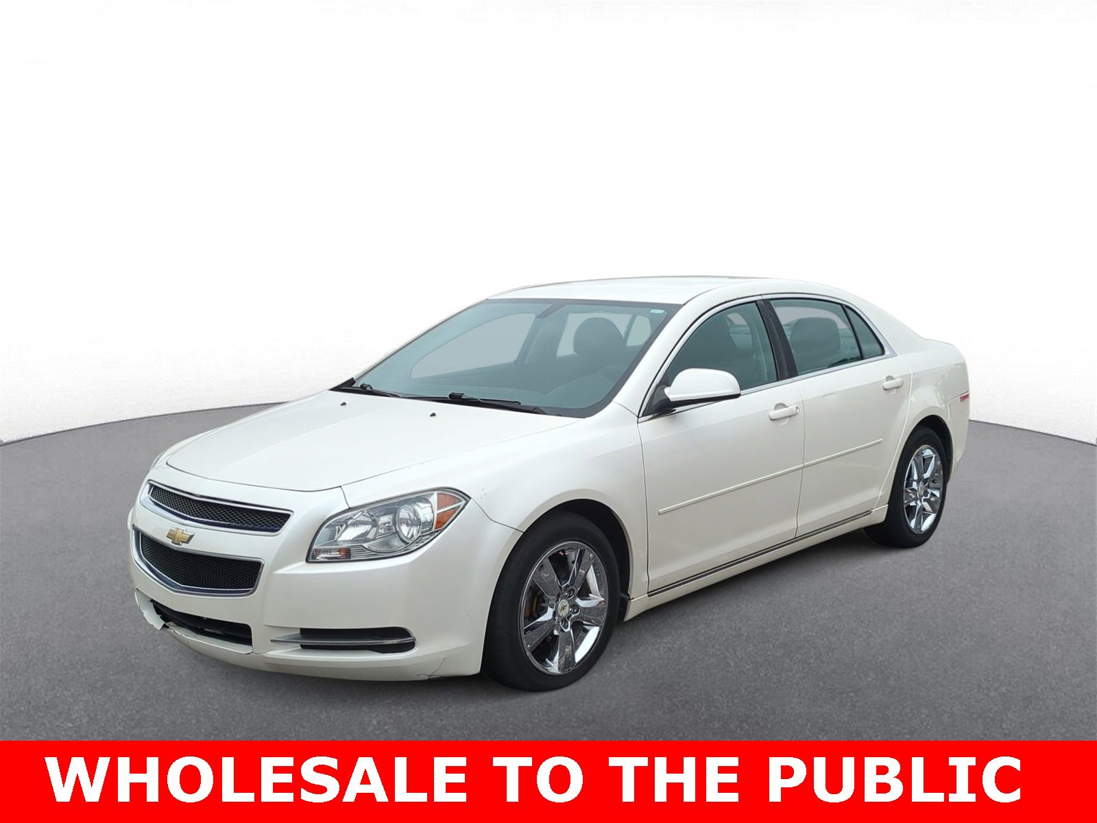 Thumbnail: 2011 Chevrolet Malibu - 4