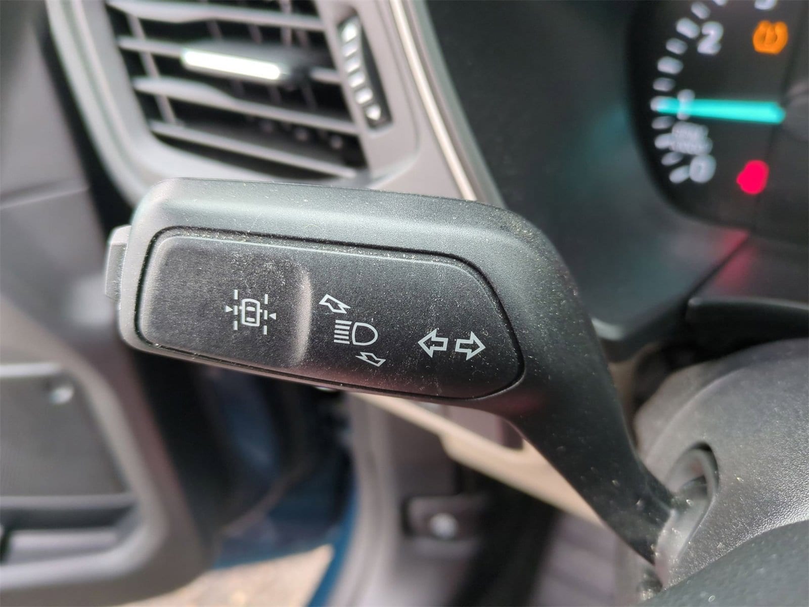 Thumbnail: 2020 Ford Escape - 25