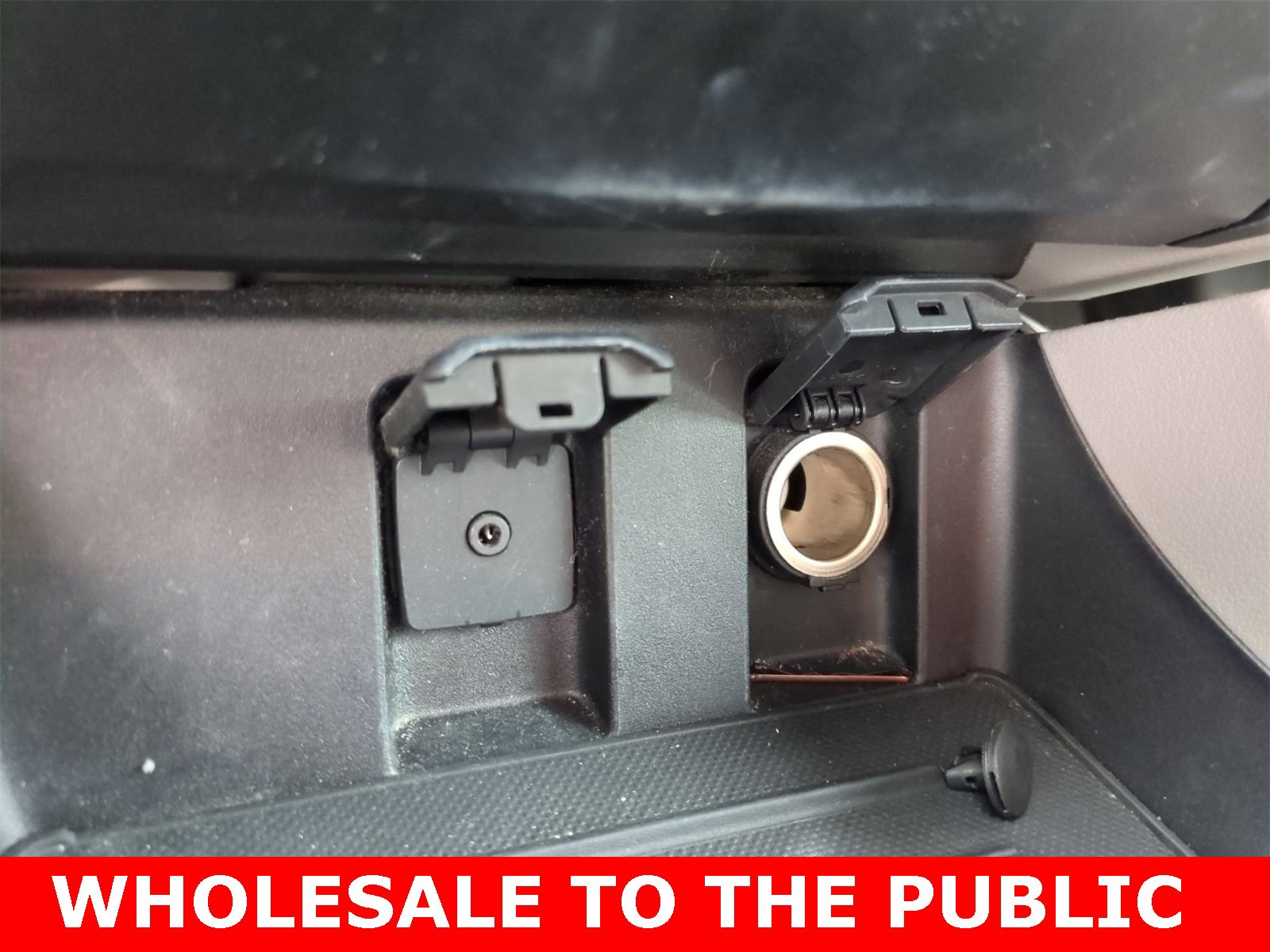 Thumbnail: 2015 Honda Civic - 30