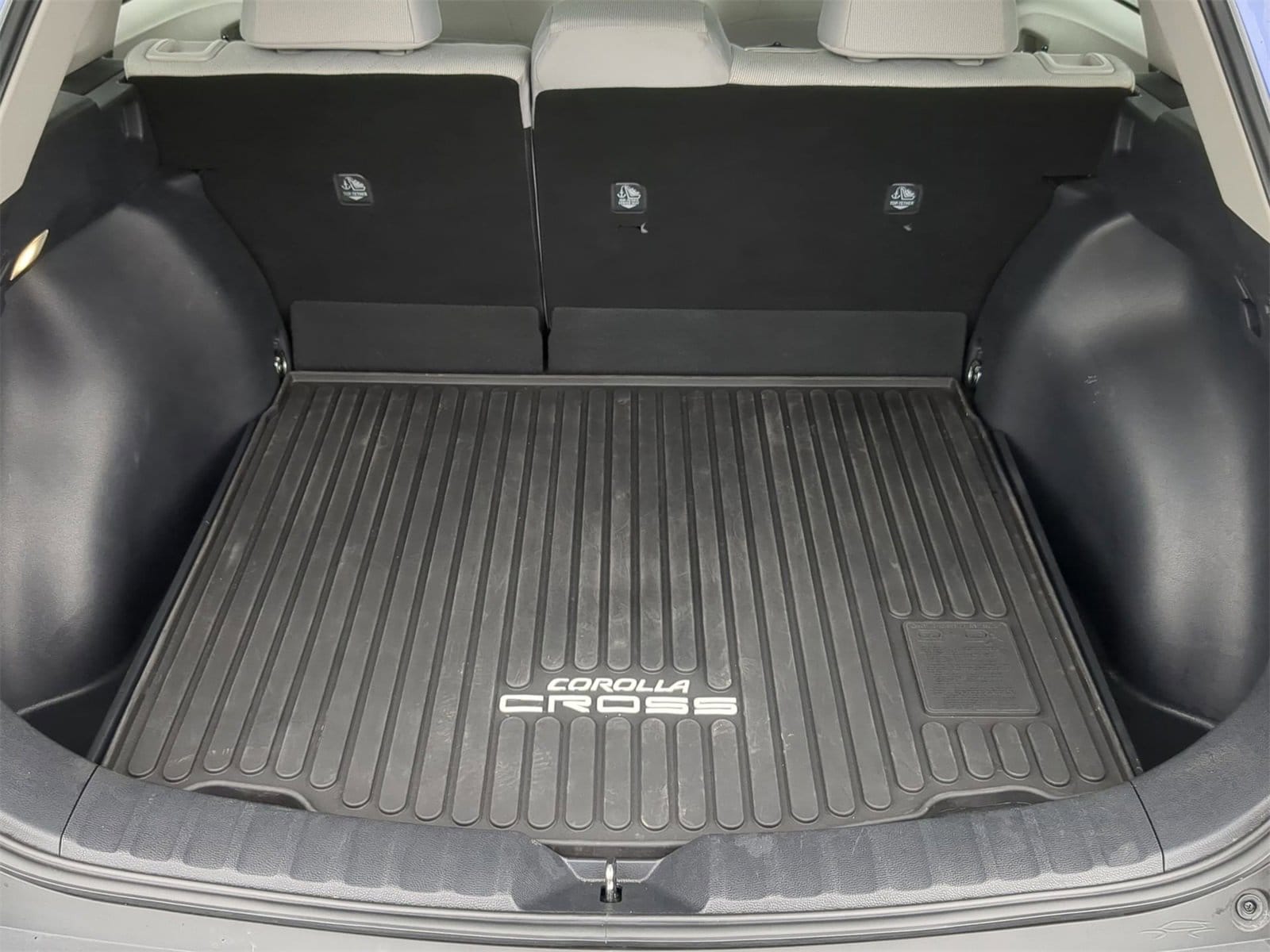 Thumbnail: 2025 Toyota Corolla Cross - 39