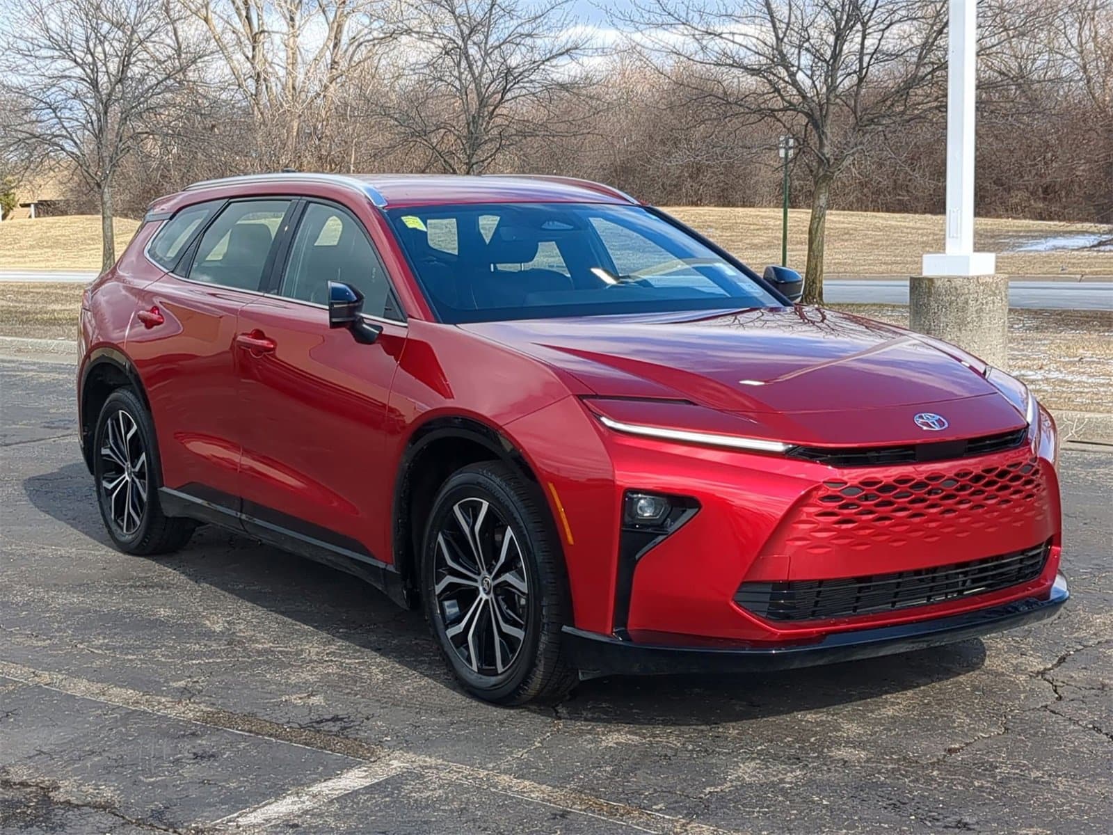 Thumbnail: 2025 Toyota Crown Signia - 16