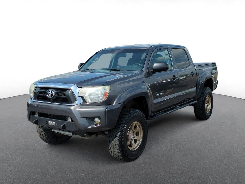 Thumbnail: 2014 Toyota Tacoma - 4