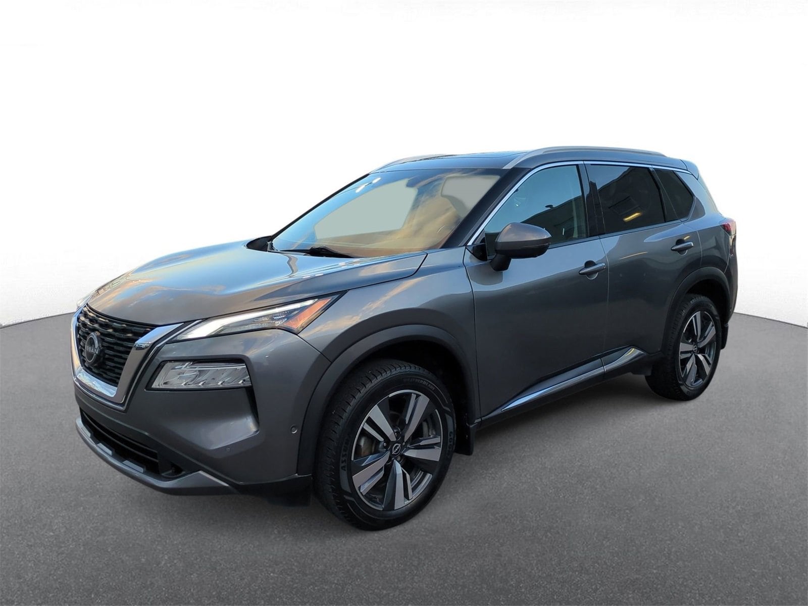 Thumbnail: 2023 Nissan Rogue - 4