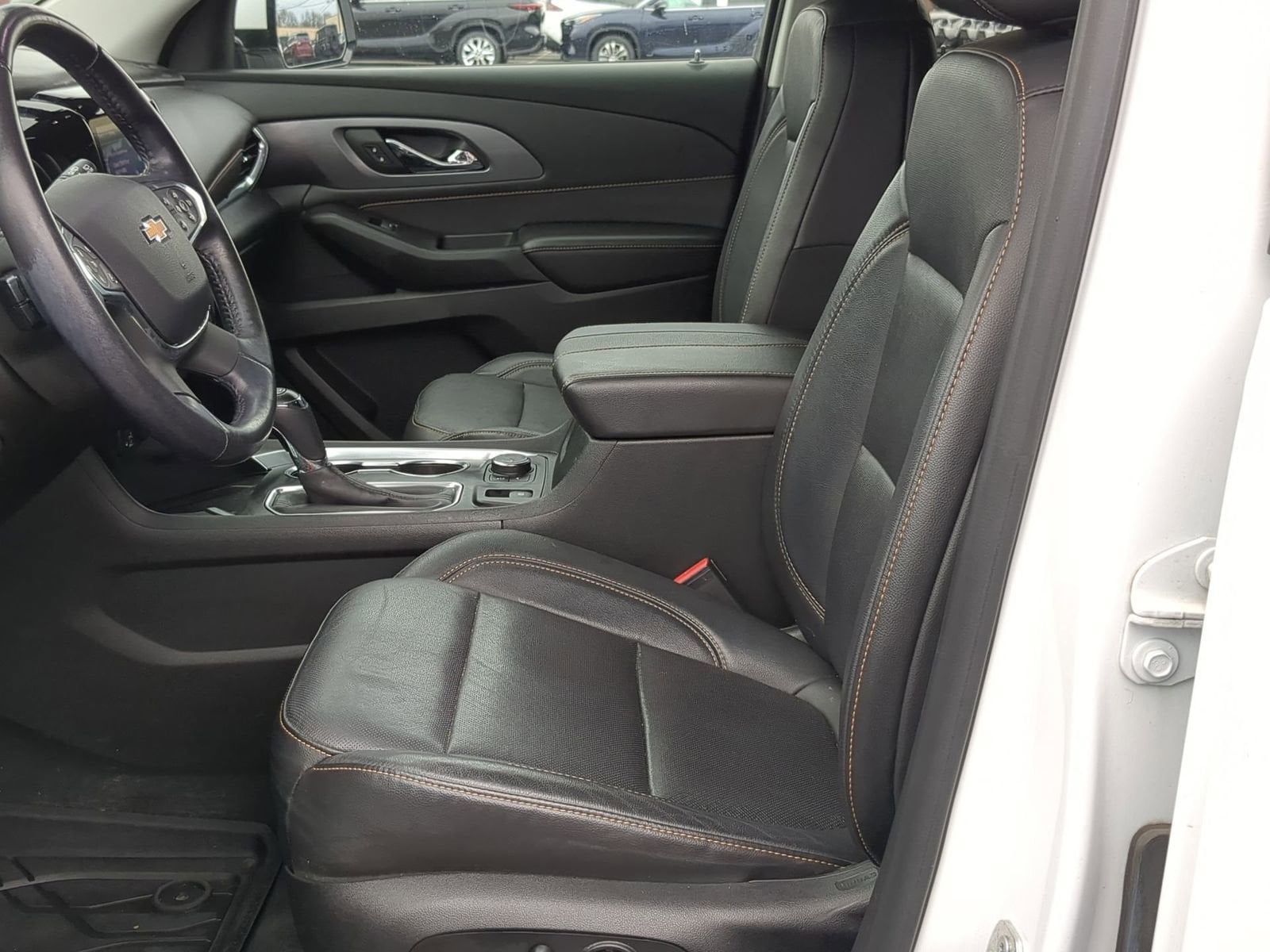 Thumbnail: 2020 Chevrolet Traverse - 16