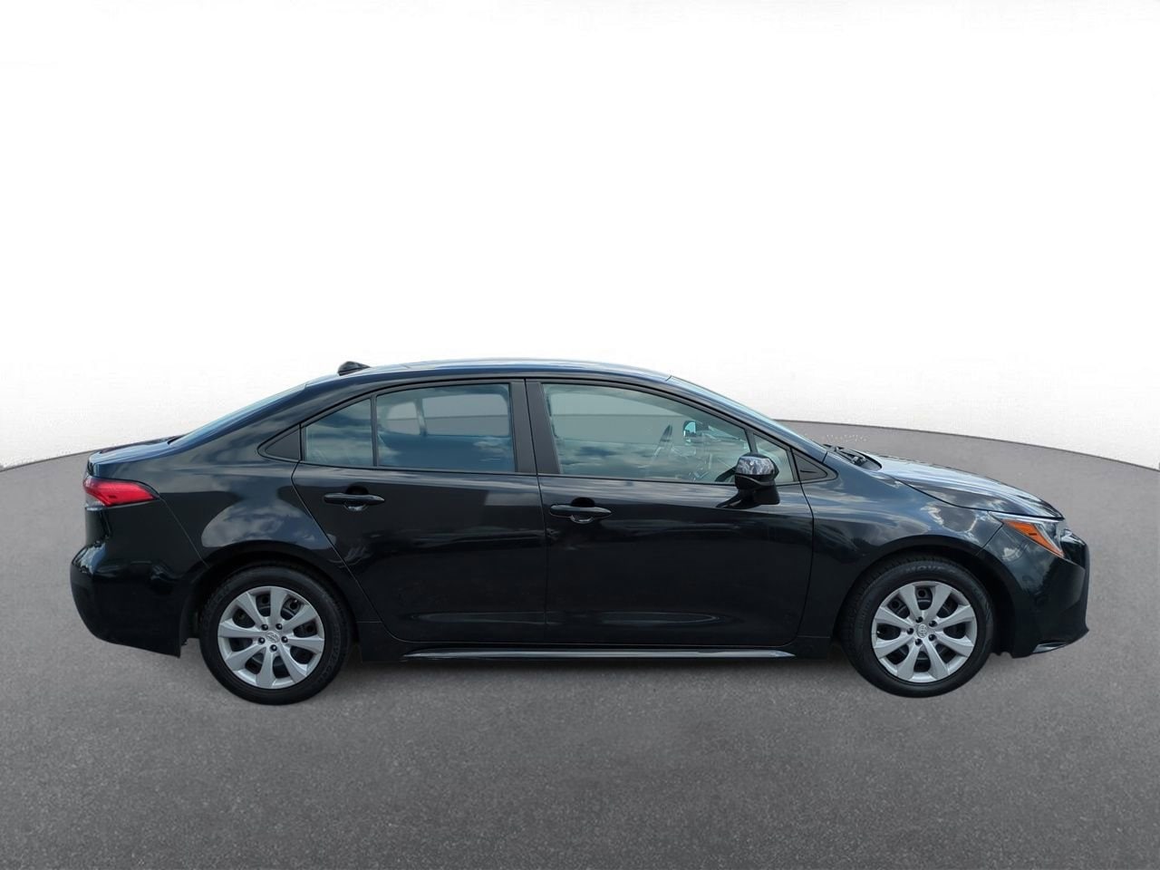 Thumbnail: 2021 Toyota Corolla - 9