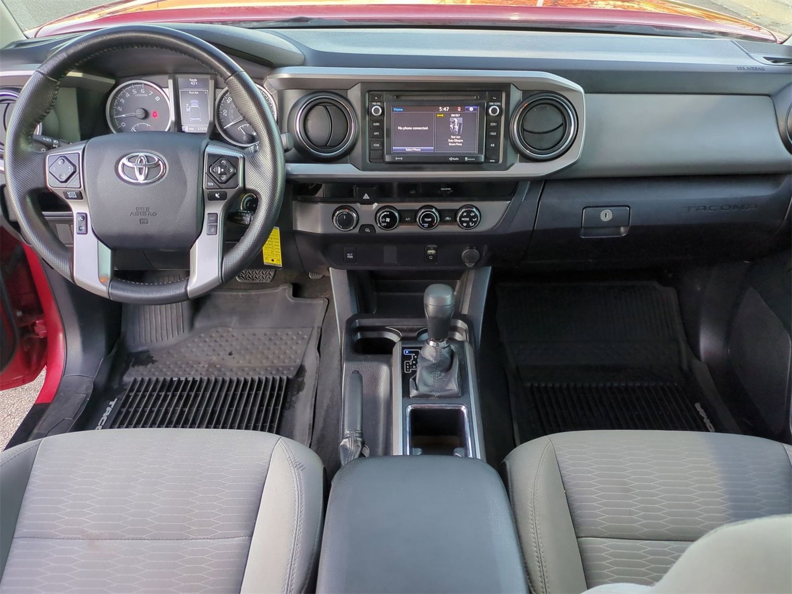 Thumbnail: 2018 Toyota Tacoma - 15