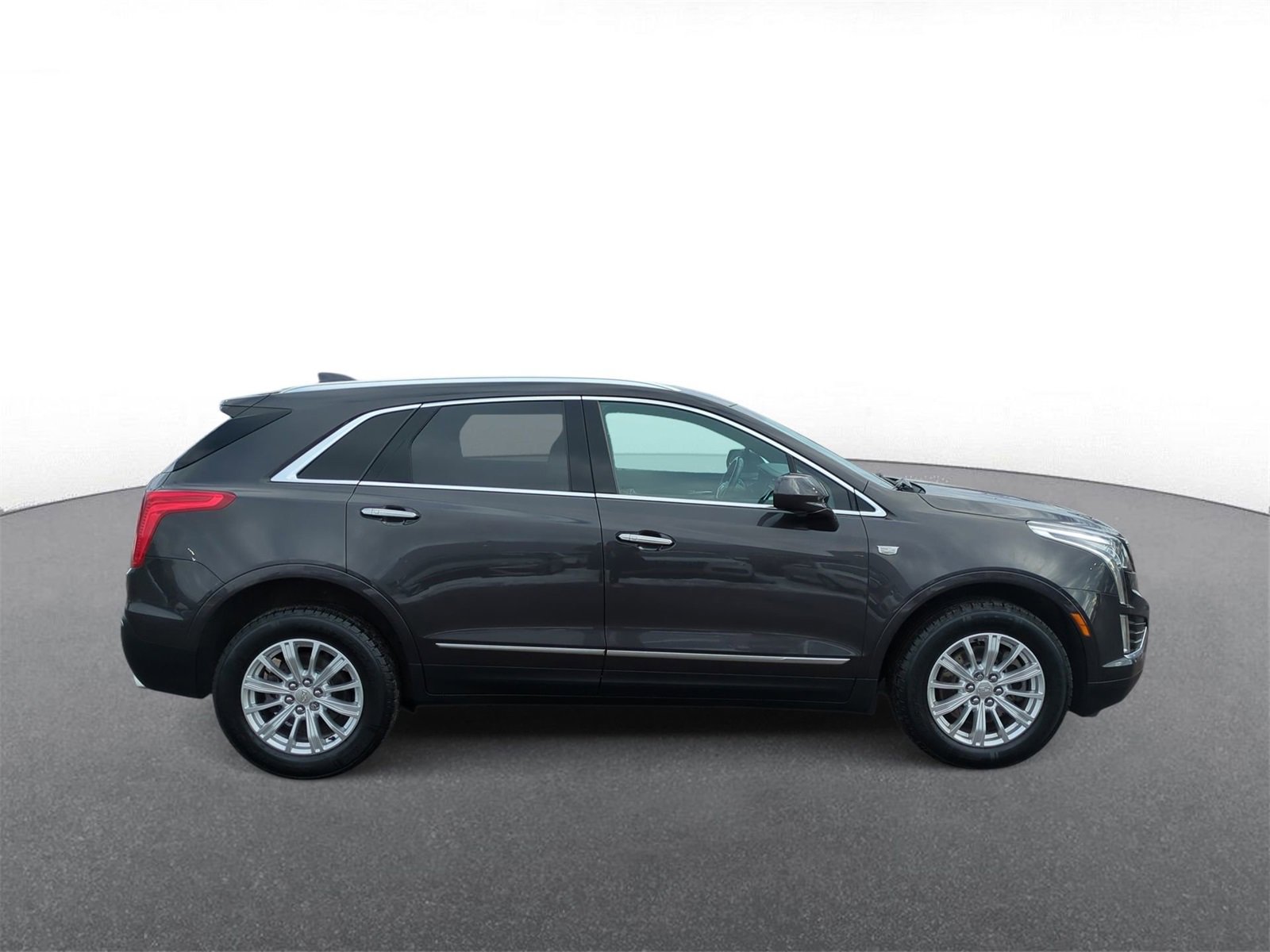 Thumbnail: 2018 Cadillac XT5 - 9