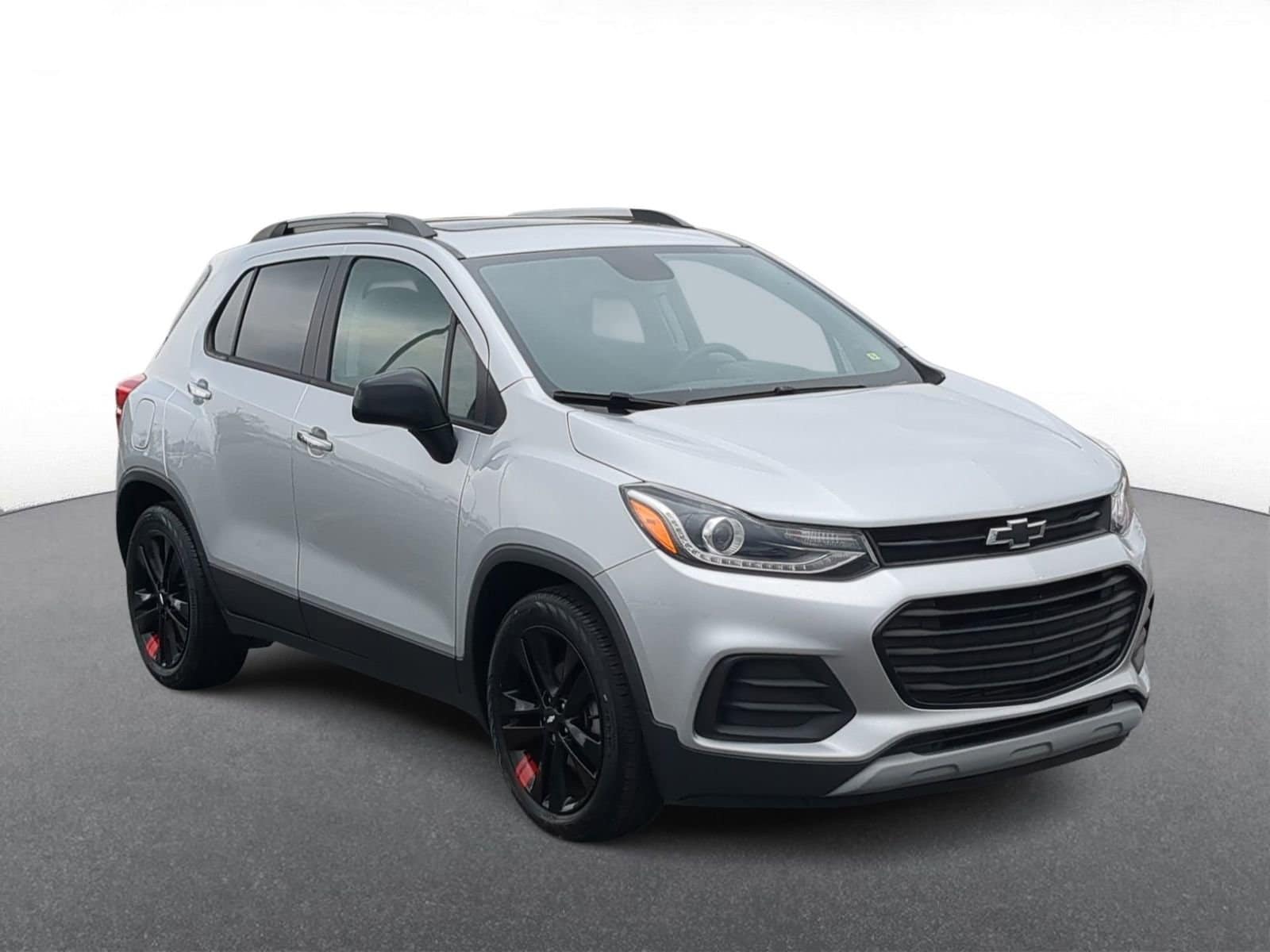 Thumbnail: 2020 Chevrolet Trax - 2